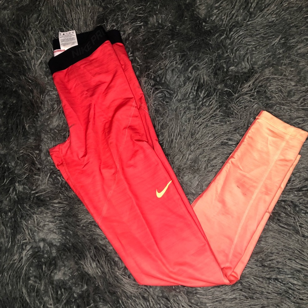 Nike pro leggings